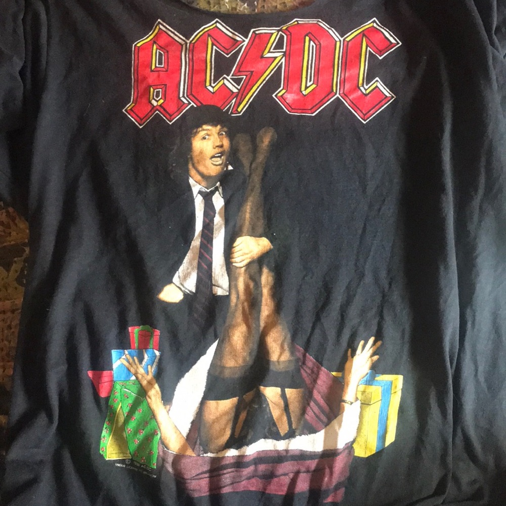 Real vintage distressed acdc tour tee